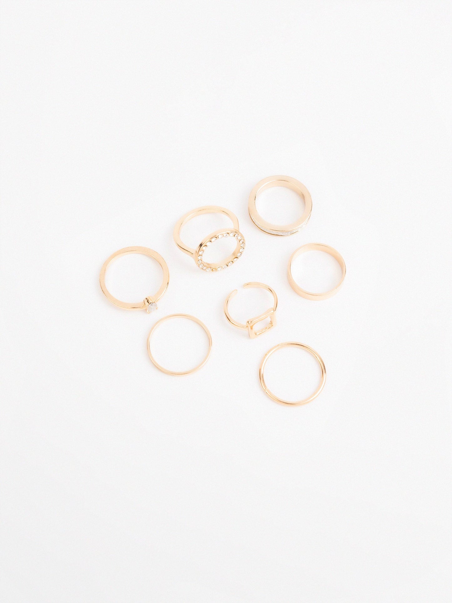 Hallow Ring Set