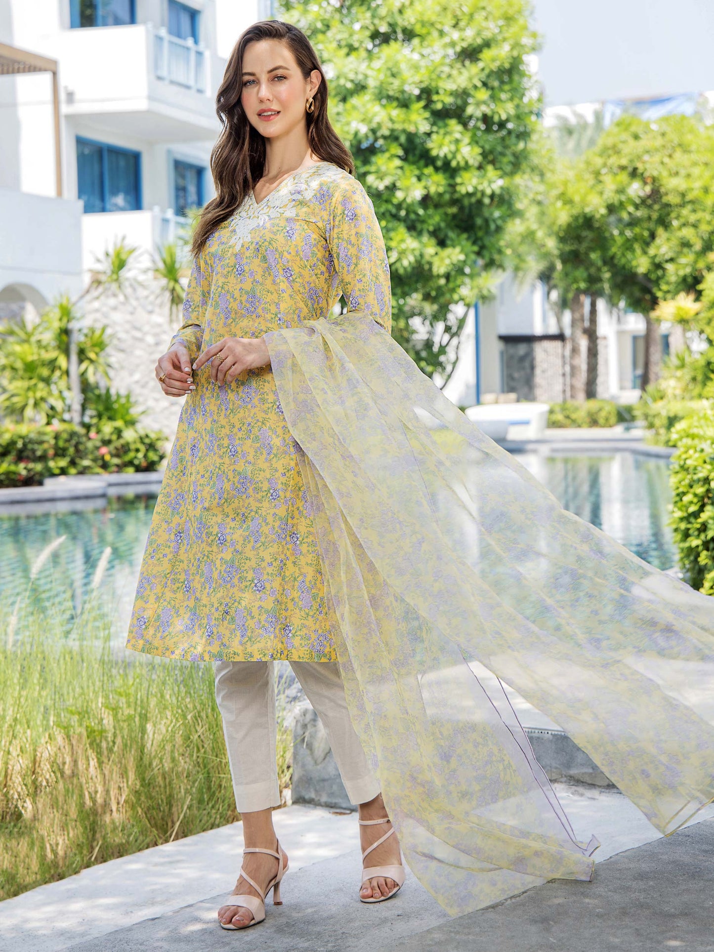 2 Piece Lawn Suit-Embroidered (Unstitched)