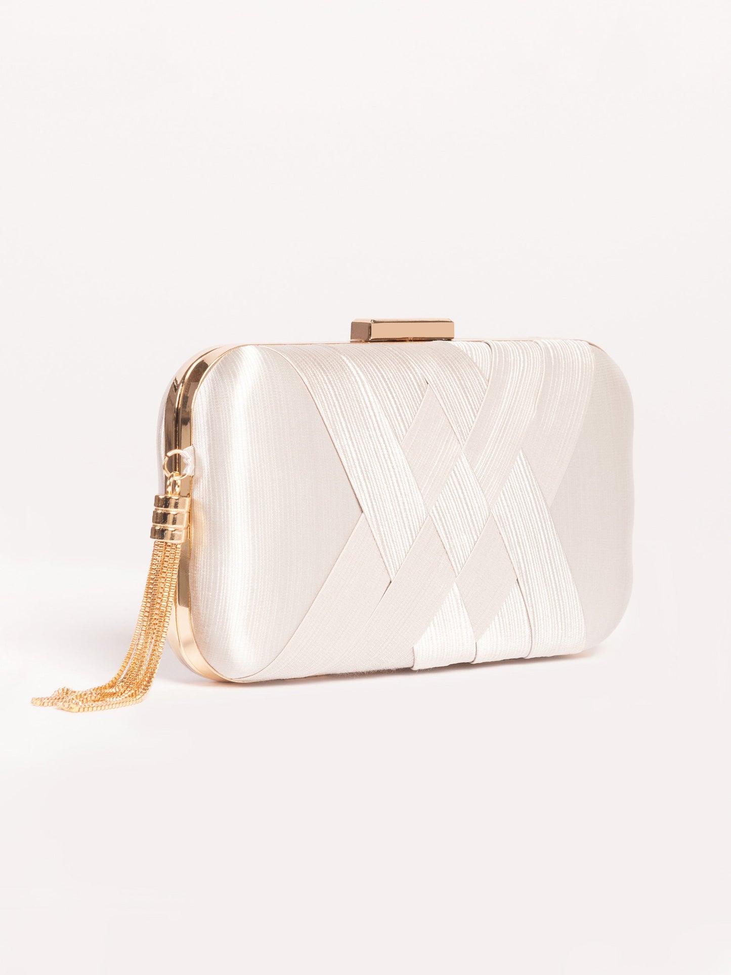 Criss Cross Clutch