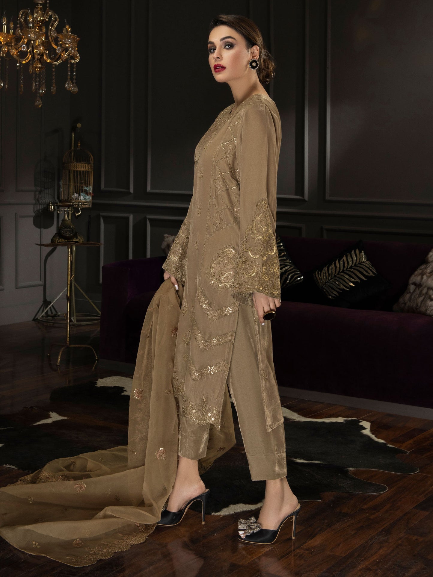 3 Piece Velvet Suit-Embroidered (Unstitched)