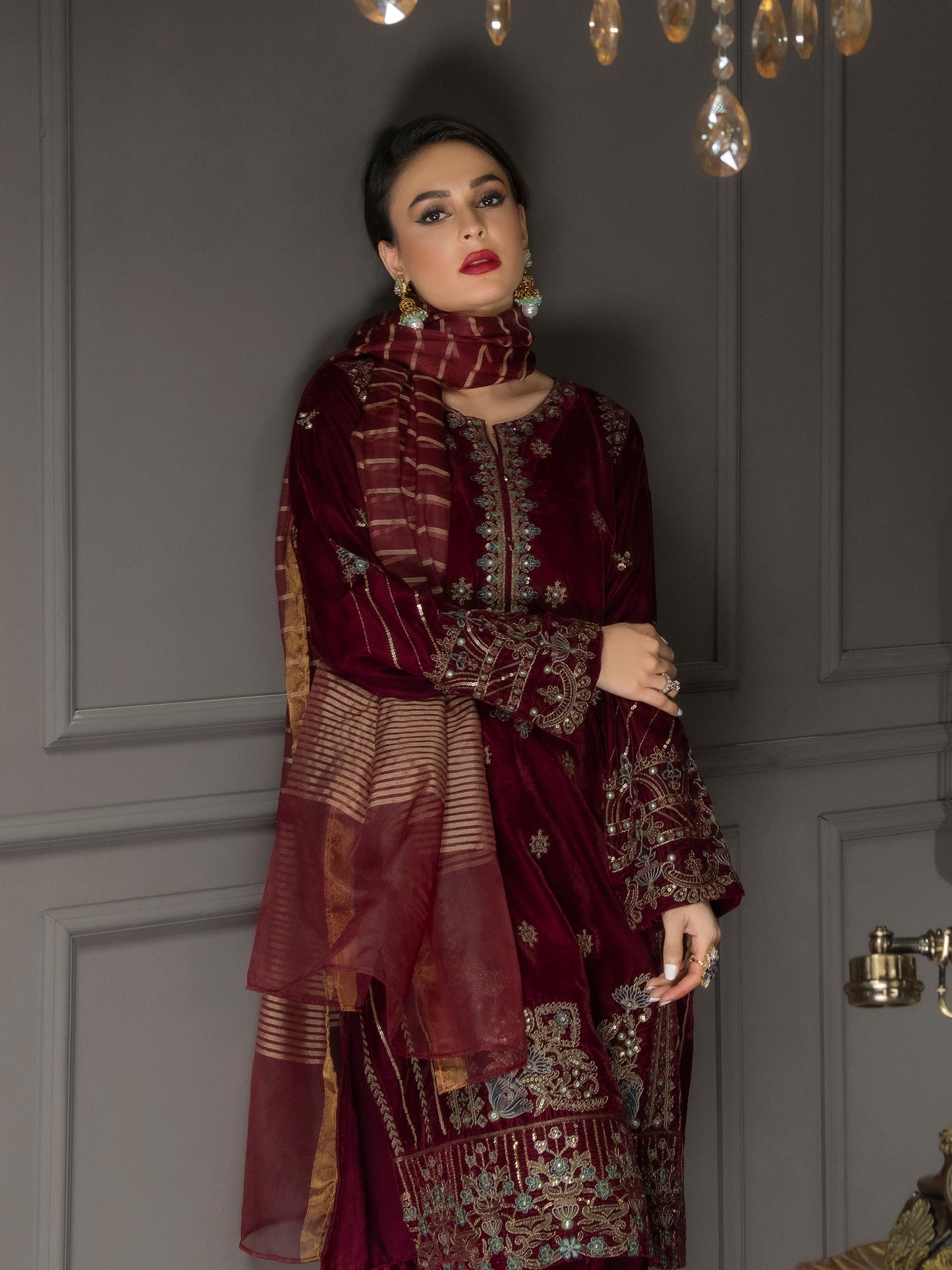 3 Piece Velvet Suit-Embroidered (Unstitched)