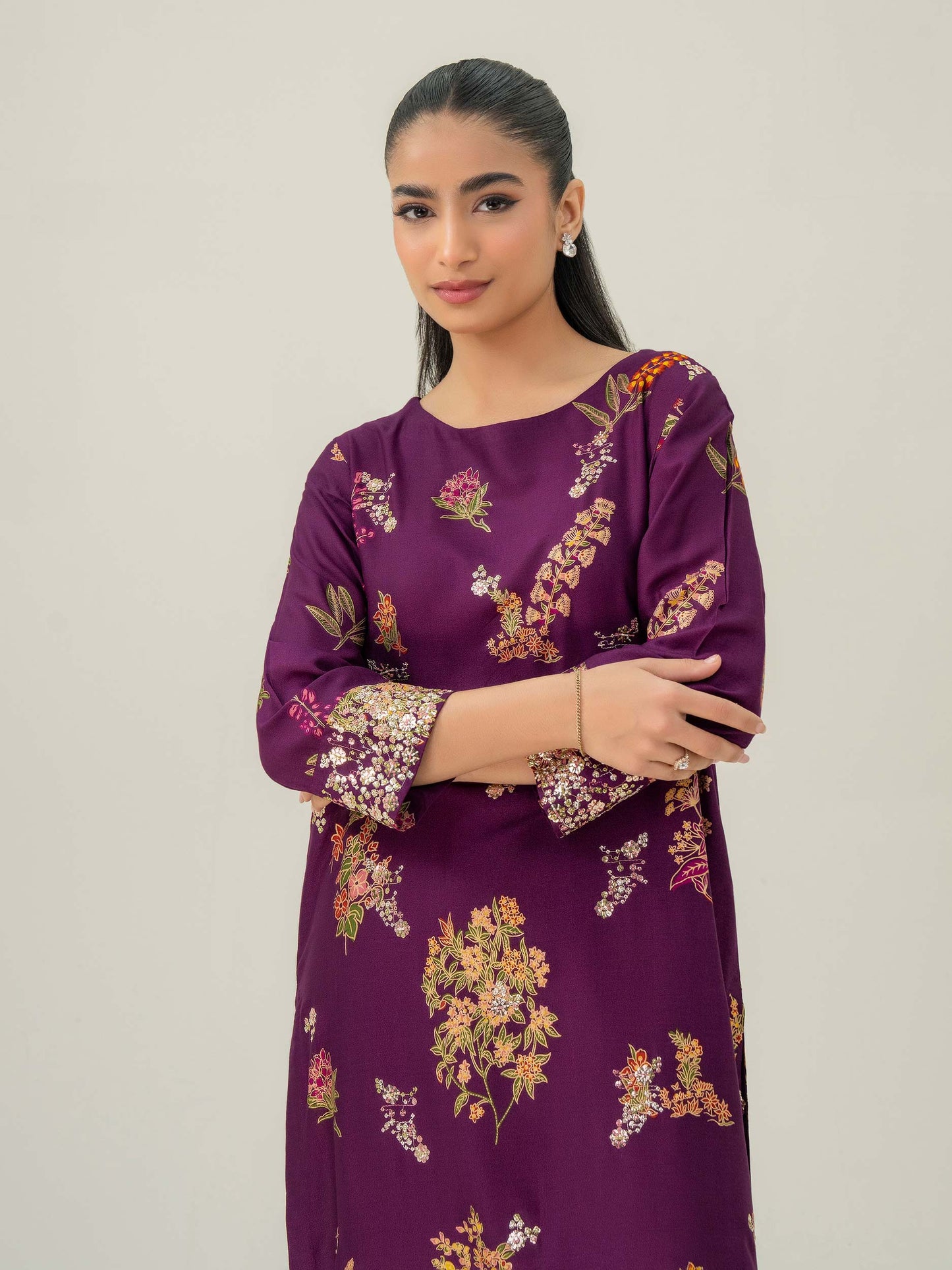 2 Piece Lawn Suit-Embroidered (Pret)