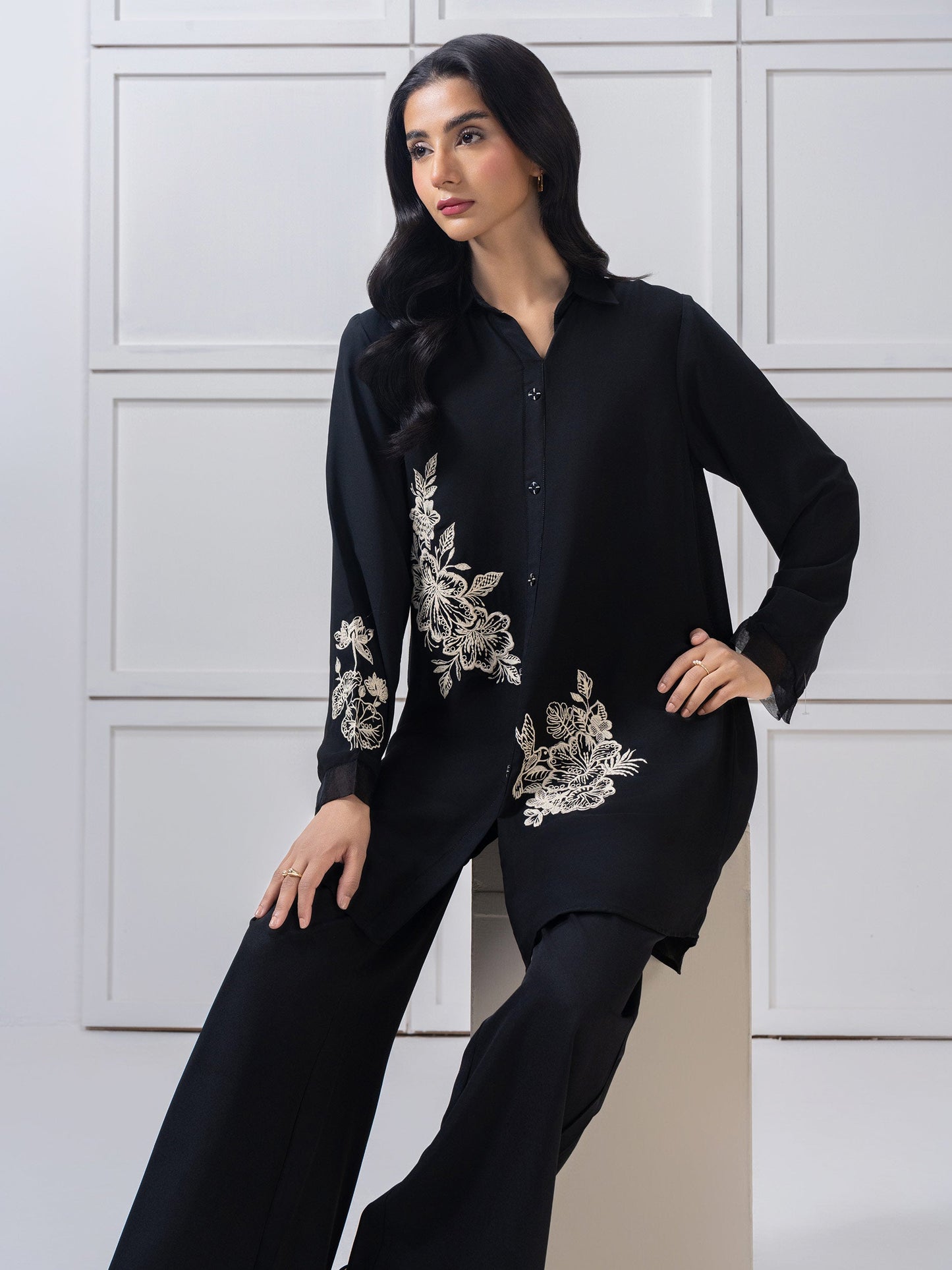 Grip Top-Embroidered (Pret)