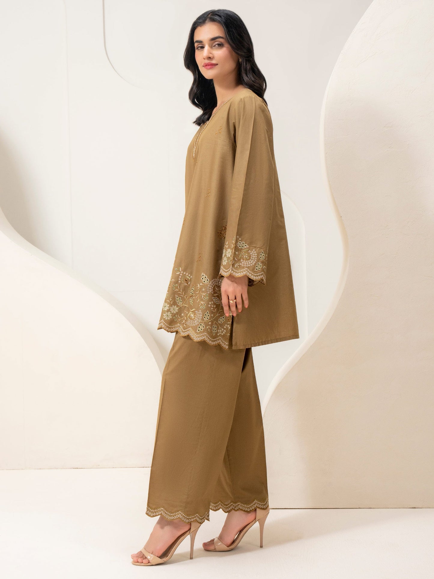 Lawn Co-Ord-Embroidered (Pret)