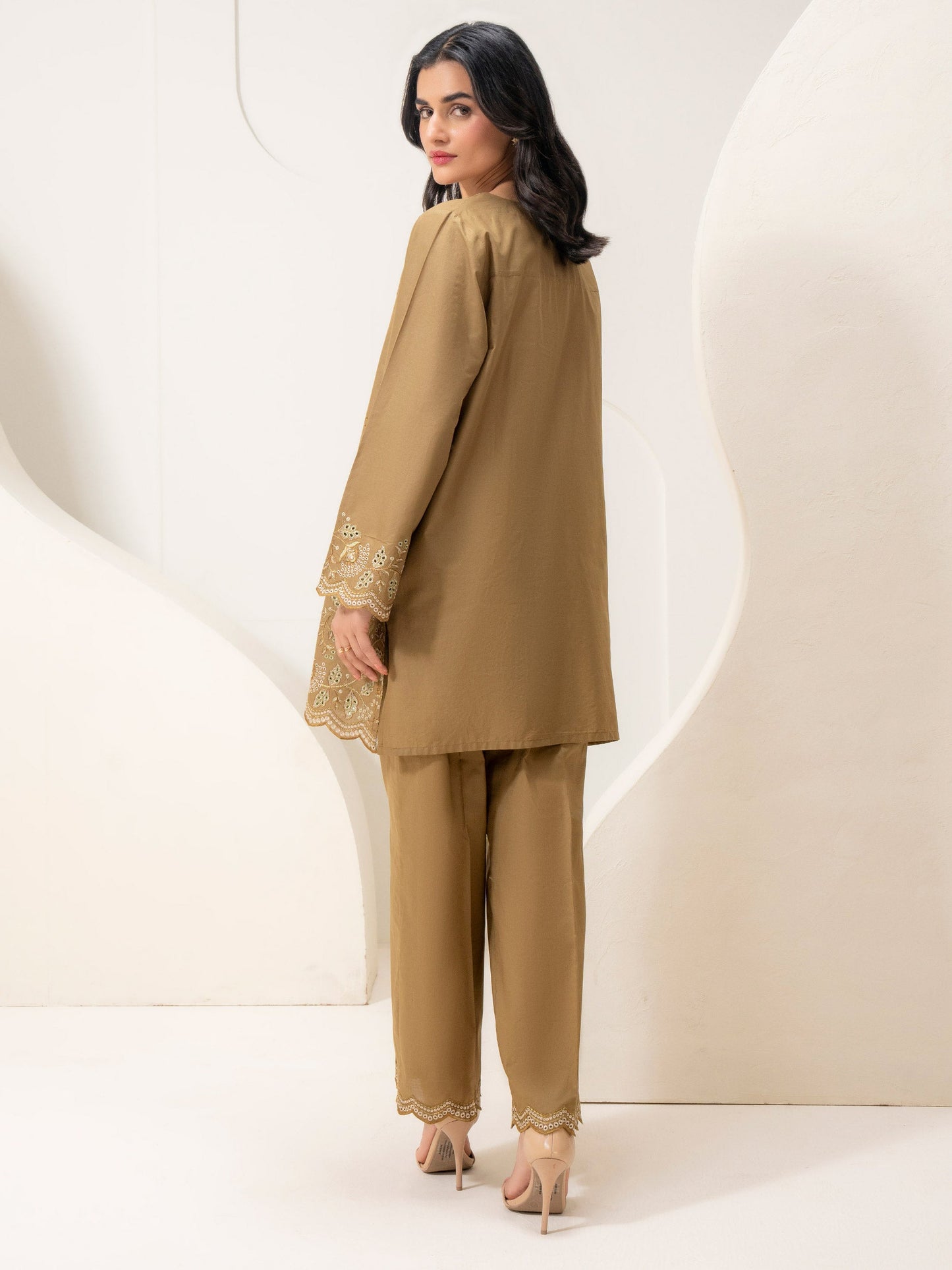 Lawn Co-Ord-Embroidered (Pret)