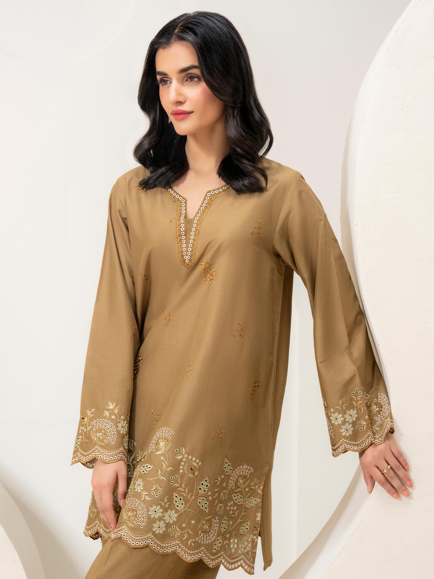 Lawn Co-Ord-Embroidered (Pret)