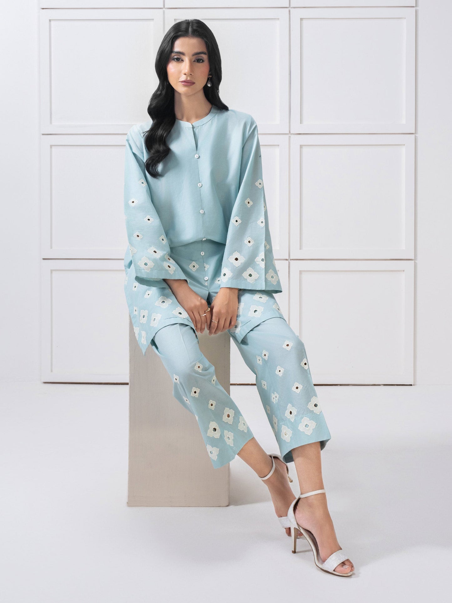 Lawn Co-Ord Set-Embroidered (Pret)