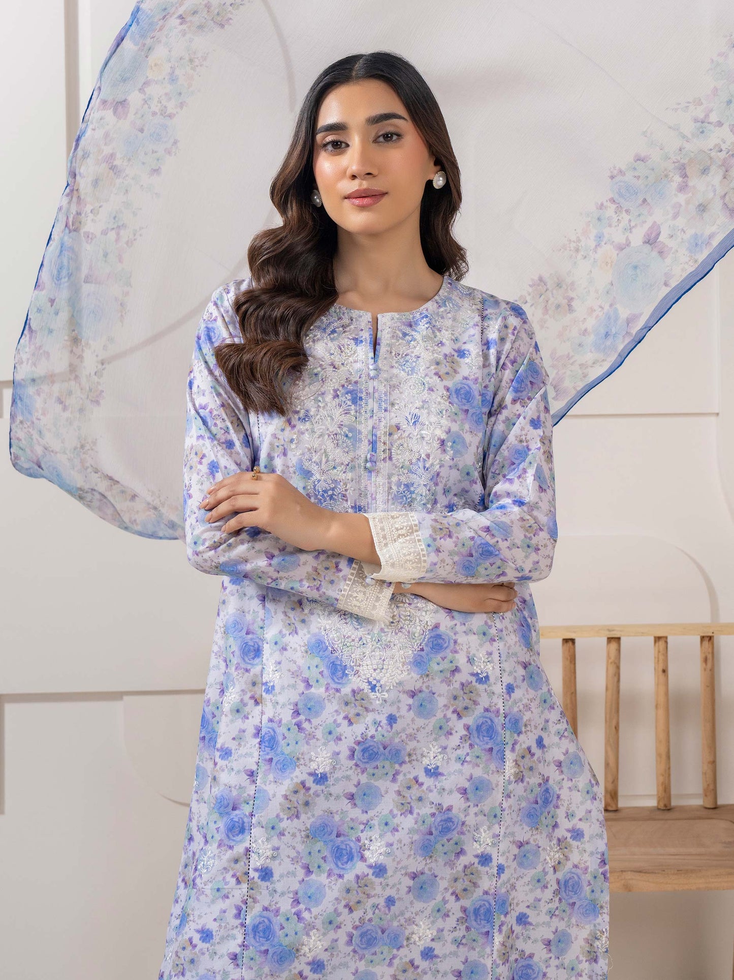 3 Piece Lawn Suit-Embroidered (Pret)