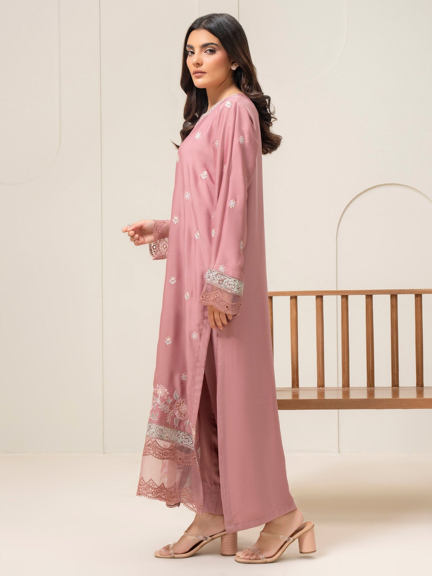3 Piece Silk Suit-Embroidered (Pret)