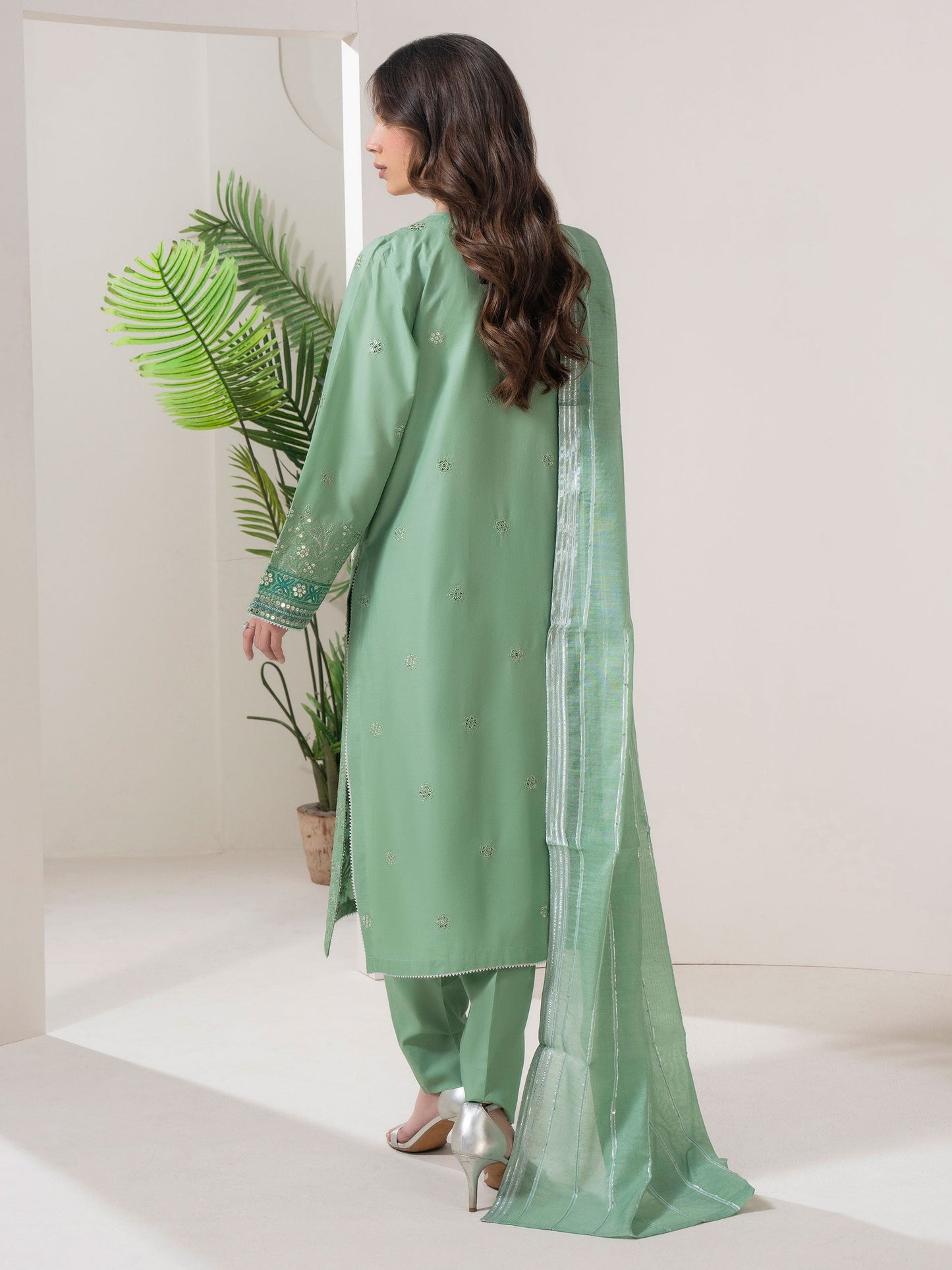 3 Piece Lawn Suit-Embroidered (Pret)