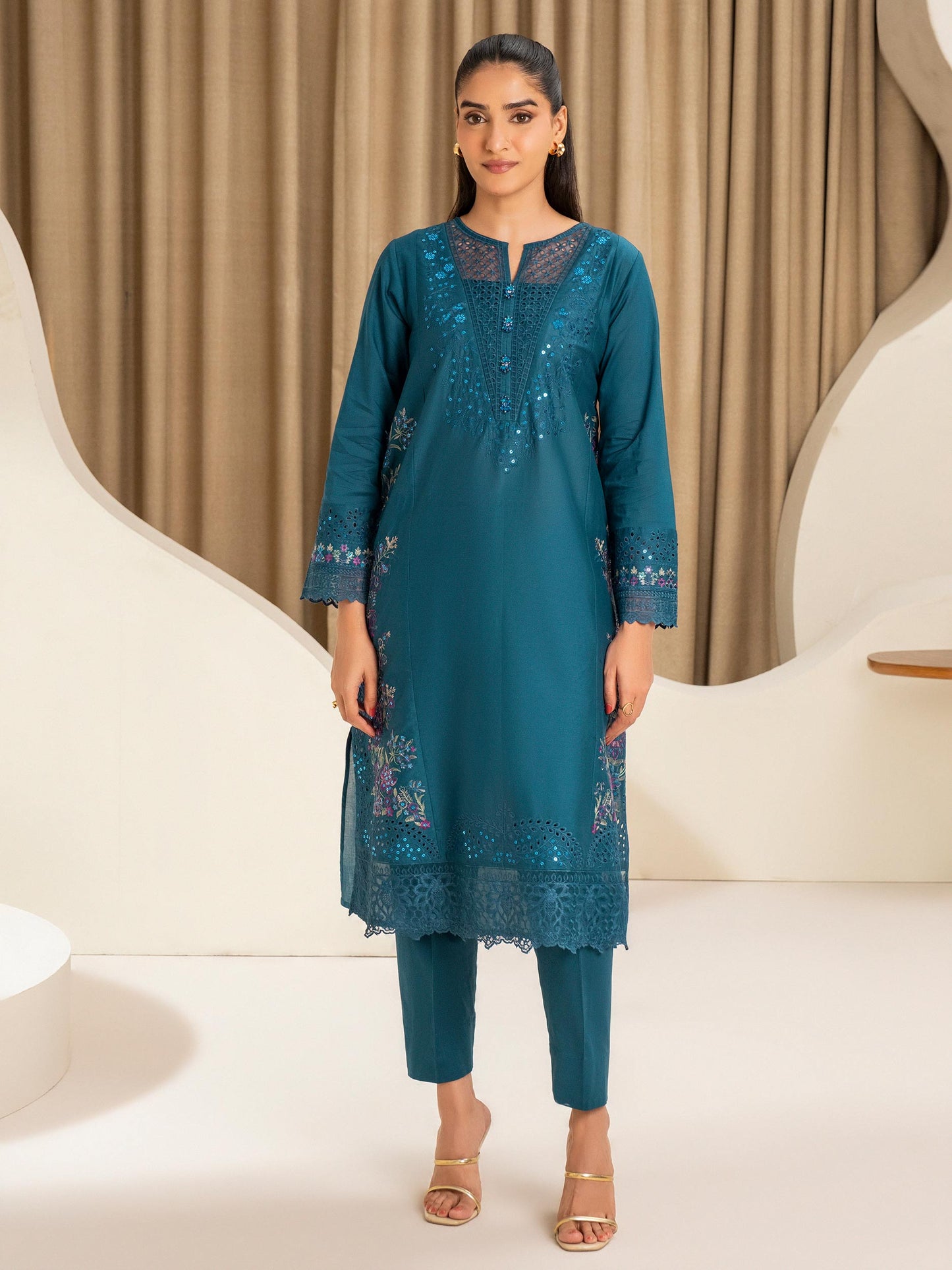 2 Piece Lawn Suit-Embroidered (Pret)