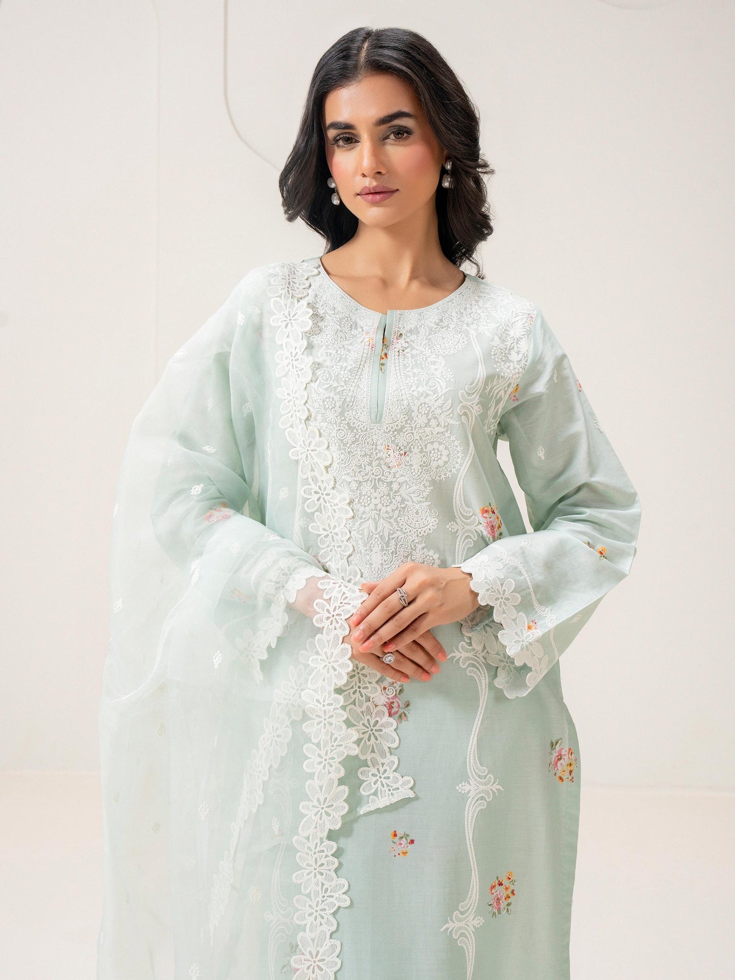 3 Piece Lawn Suit-Embroidered (Pret)