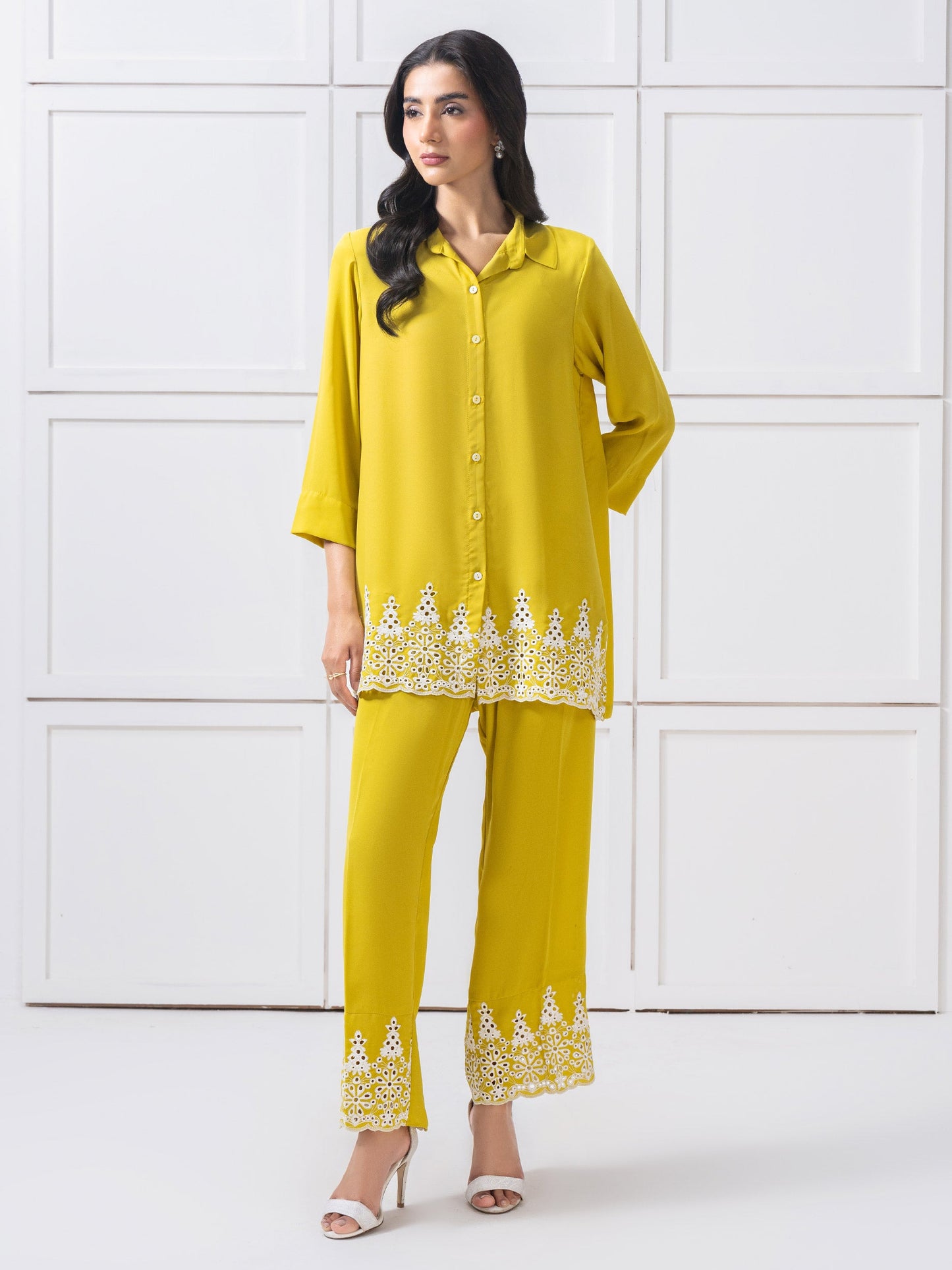 Grip Co-Ord Set-Embroidered (Pret)
