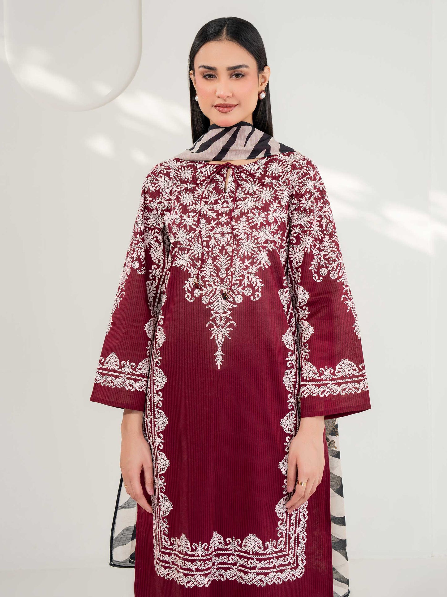 3 Piece Lawn Suit-Printed (Pret)