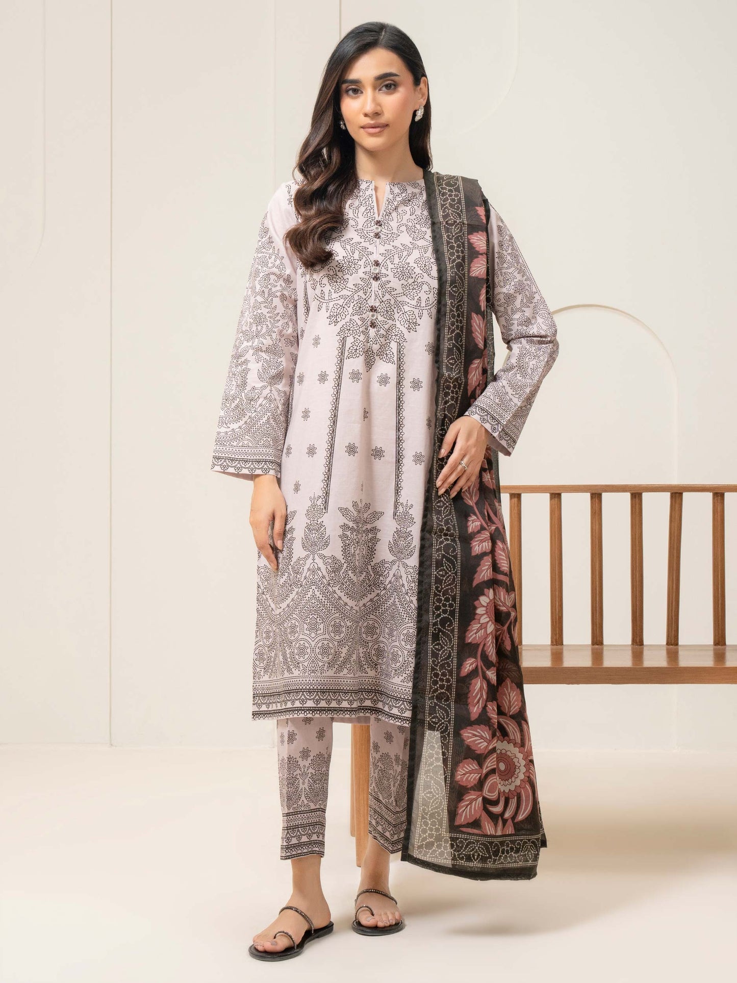 3 Piece Lawn Suit-Printed (Pret)