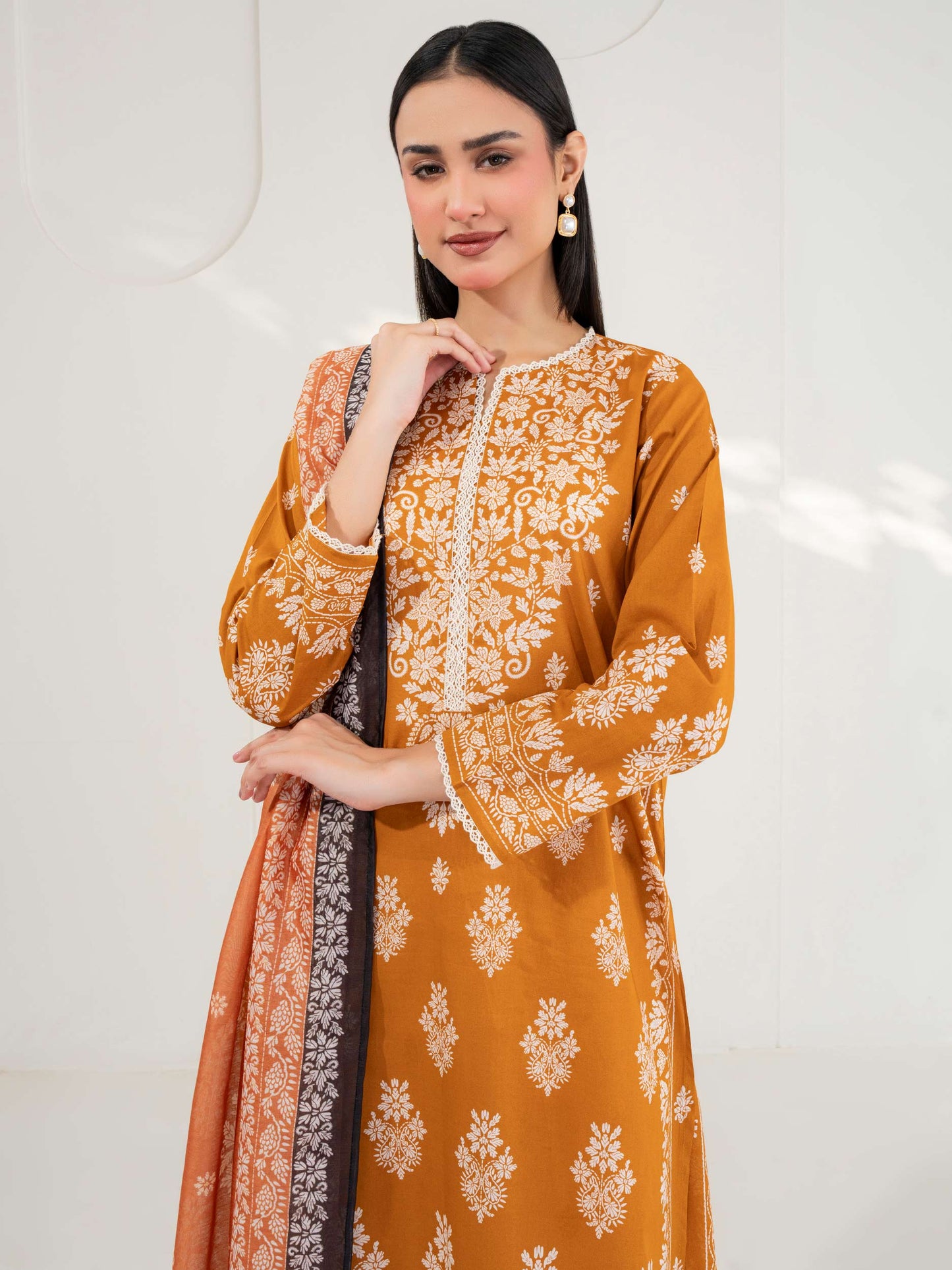 3 Piece Lawn Suit-Printed (Pret)