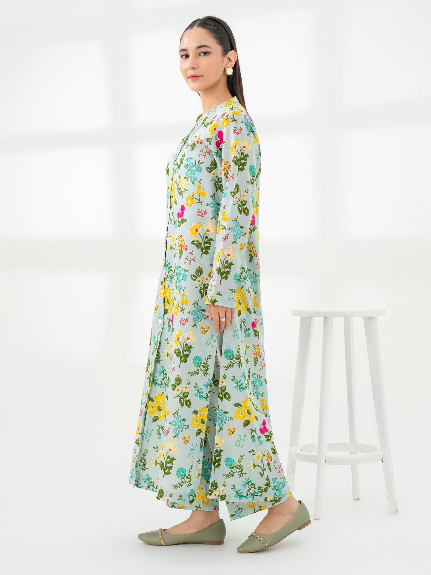 2 Piece Khaddar Suit-Printed (Pret)