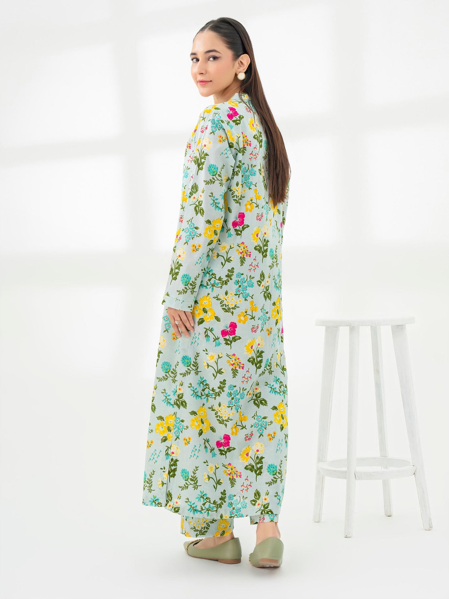2 Piece Khaddar Suit-Printed (Pret)