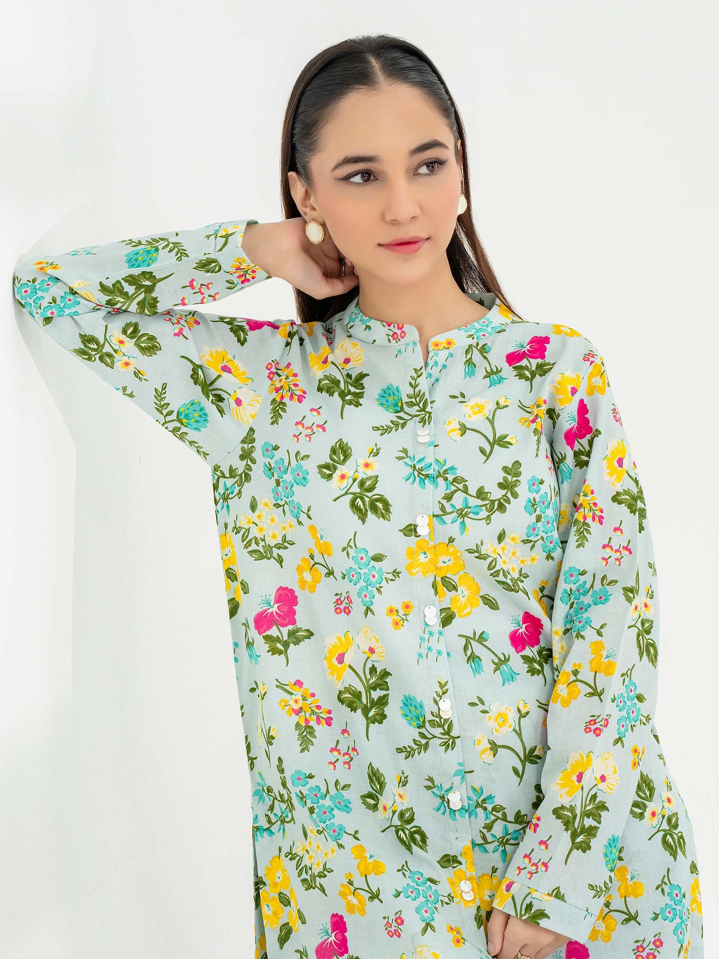 2 Piece Khaddar Suit-Printed (Pret)