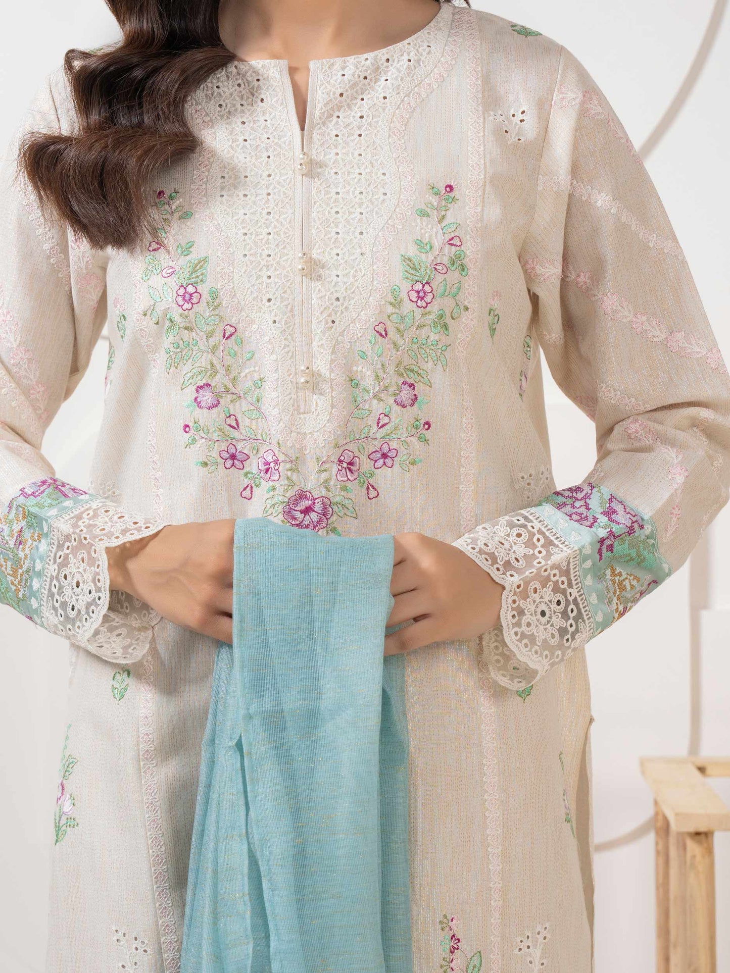 3 Piece Lawn Suit-Embroidered (Pret)
