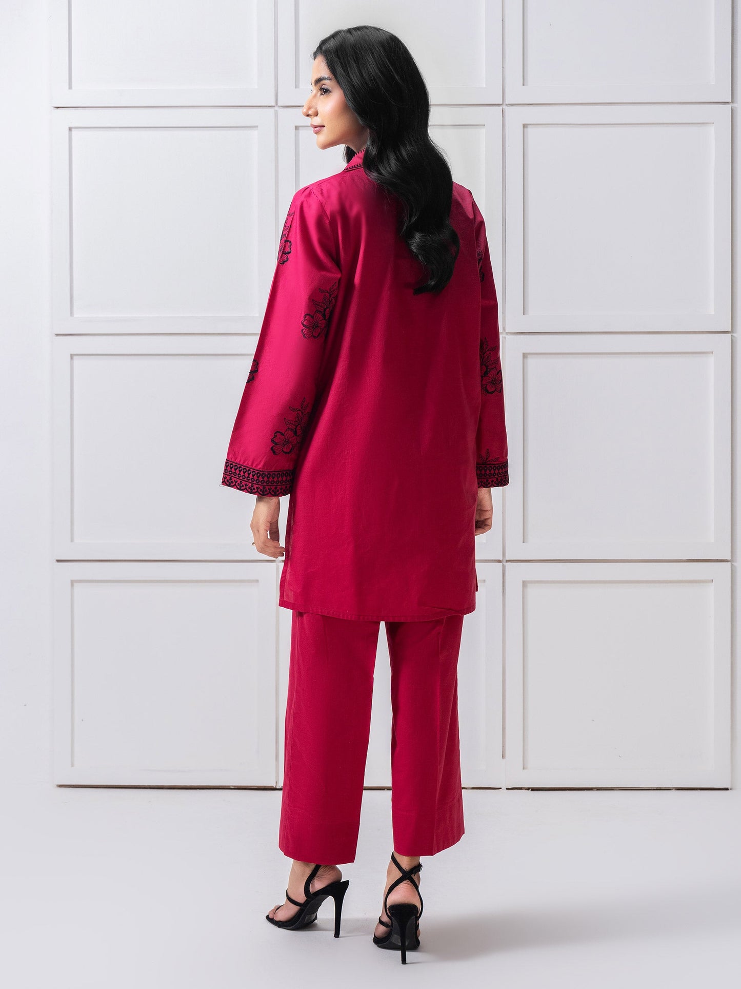 Lawn Co-Ord Set-Embroidered (Pret)