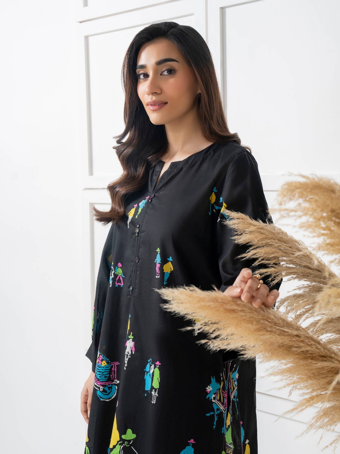 Lawn Shirt-Embroidered (Pret)