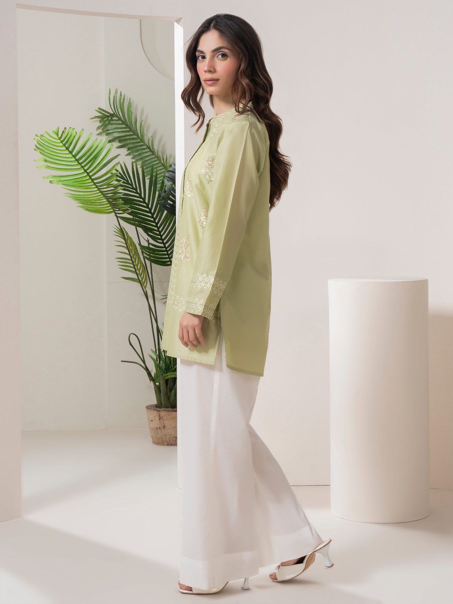 Embroidered Lawn Top (Pret)