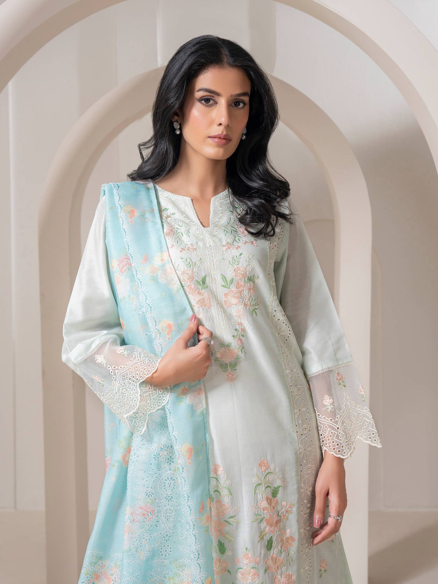 2 Piece Lawn Suit-Embroidered (Pret)