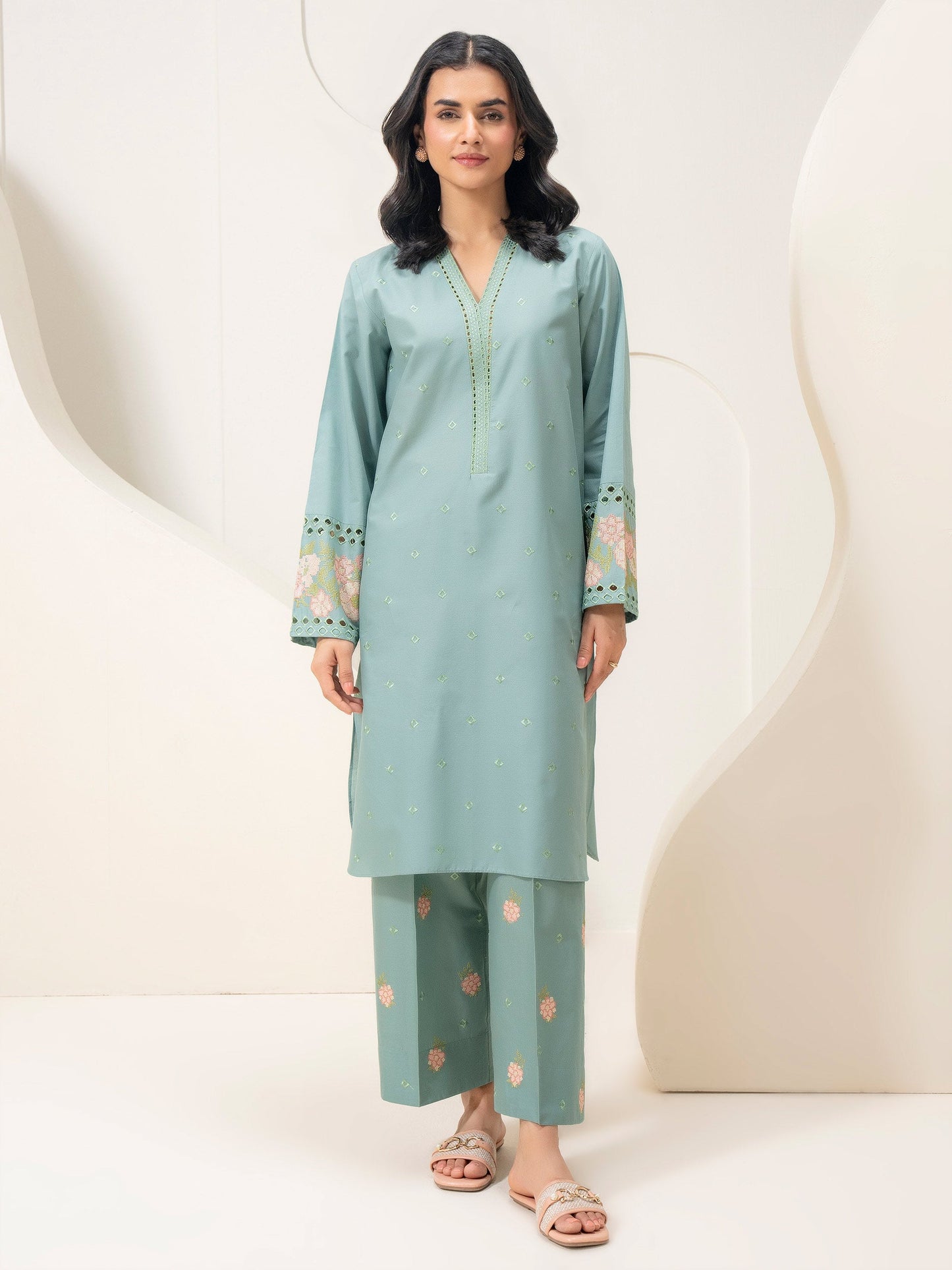 2 Piece Lawn Suit-Embroidered (Pret)