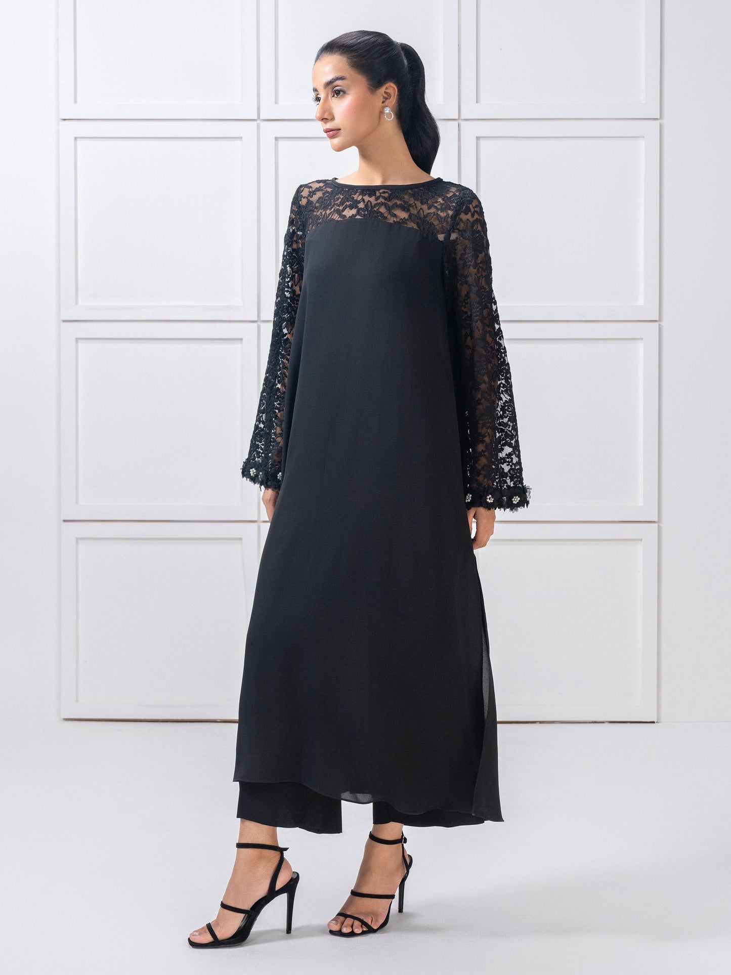 Grip Co-Ord Set-Embroidered (Pret)