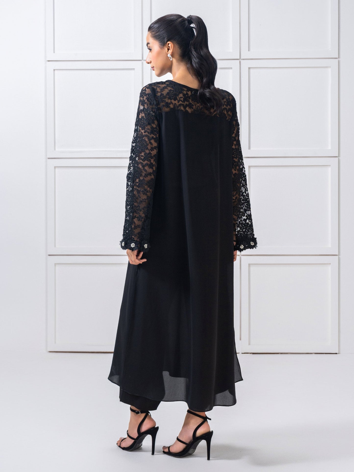 Grip Co-Ord Set-Embroidered (Pret)