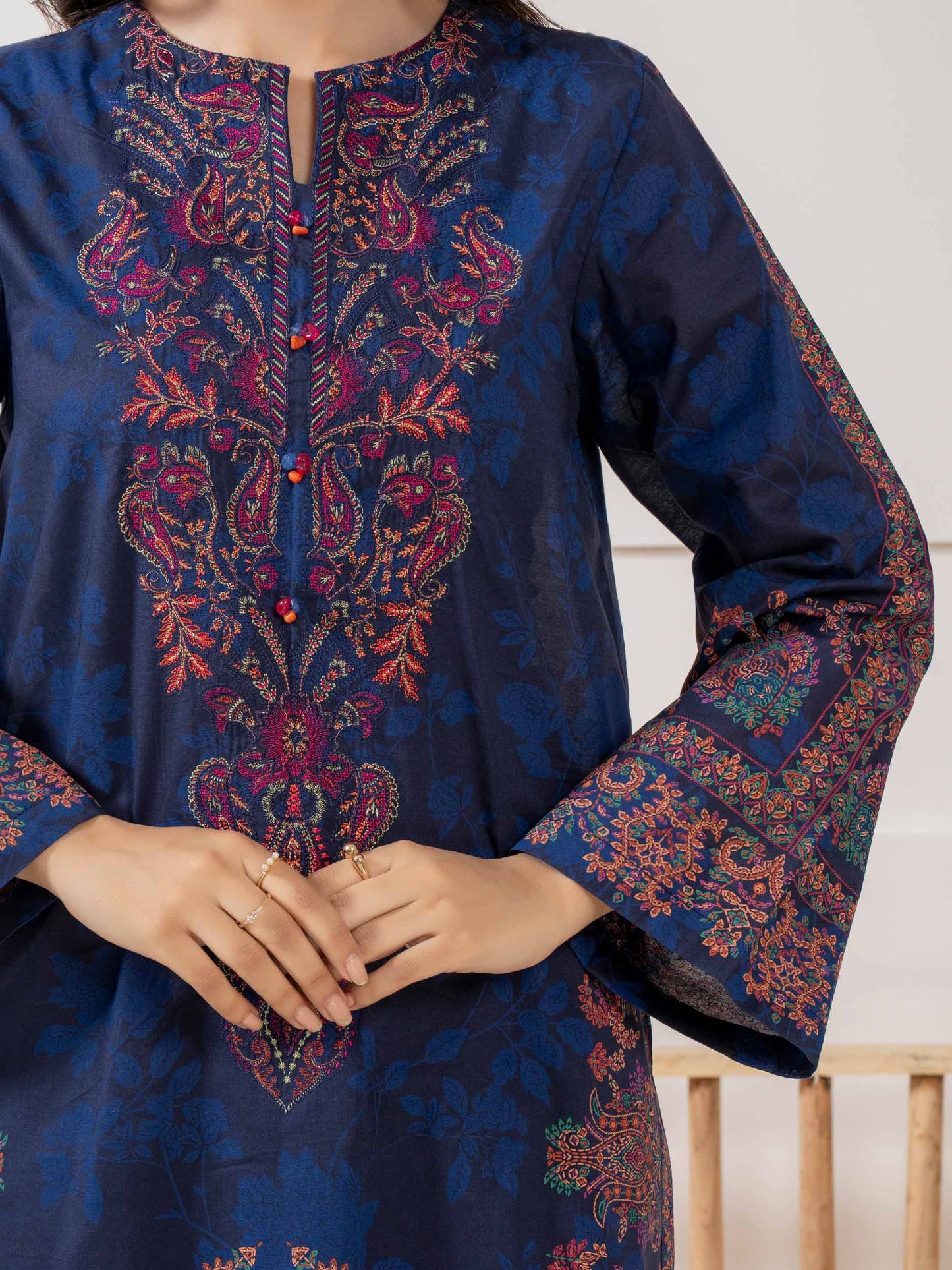 3 Piece Lawn Suit-Embroidered (Pret)