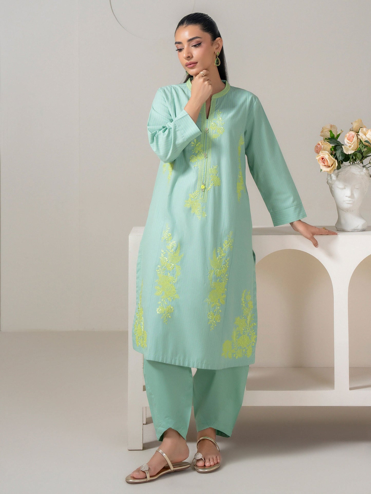 2 Piece Yarn Dyed Suit-Embroidered (Pret)