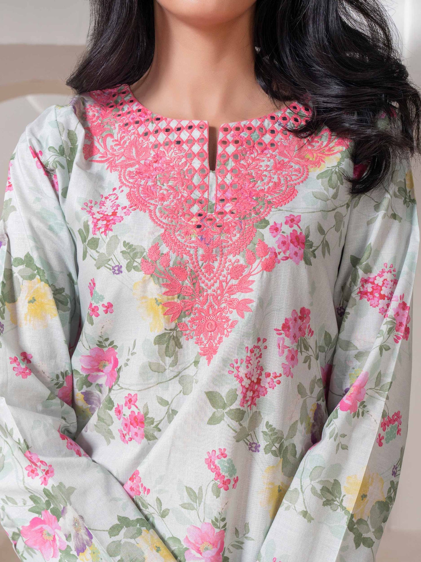 3 Piece Lawn Suit-Embroidered (Pret)