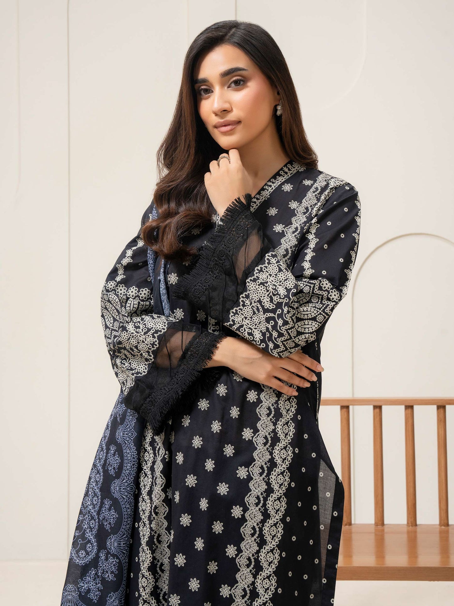 3 Piece Lawn Suit-Paste-Print (Pret)