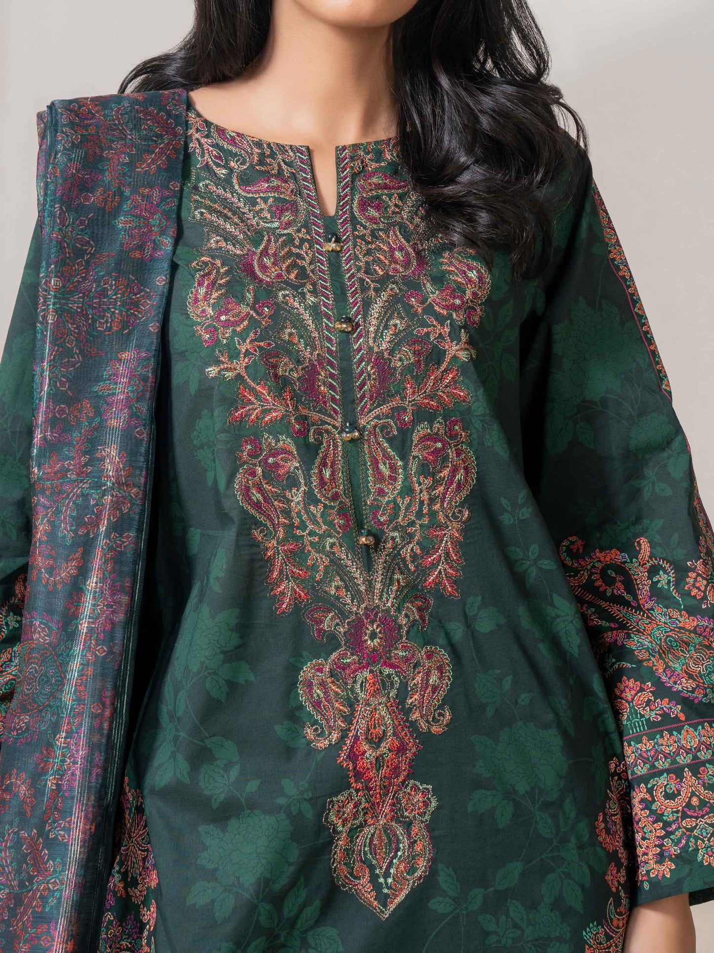 3 Piece Lawn Suit-Embroidered (Pret)
