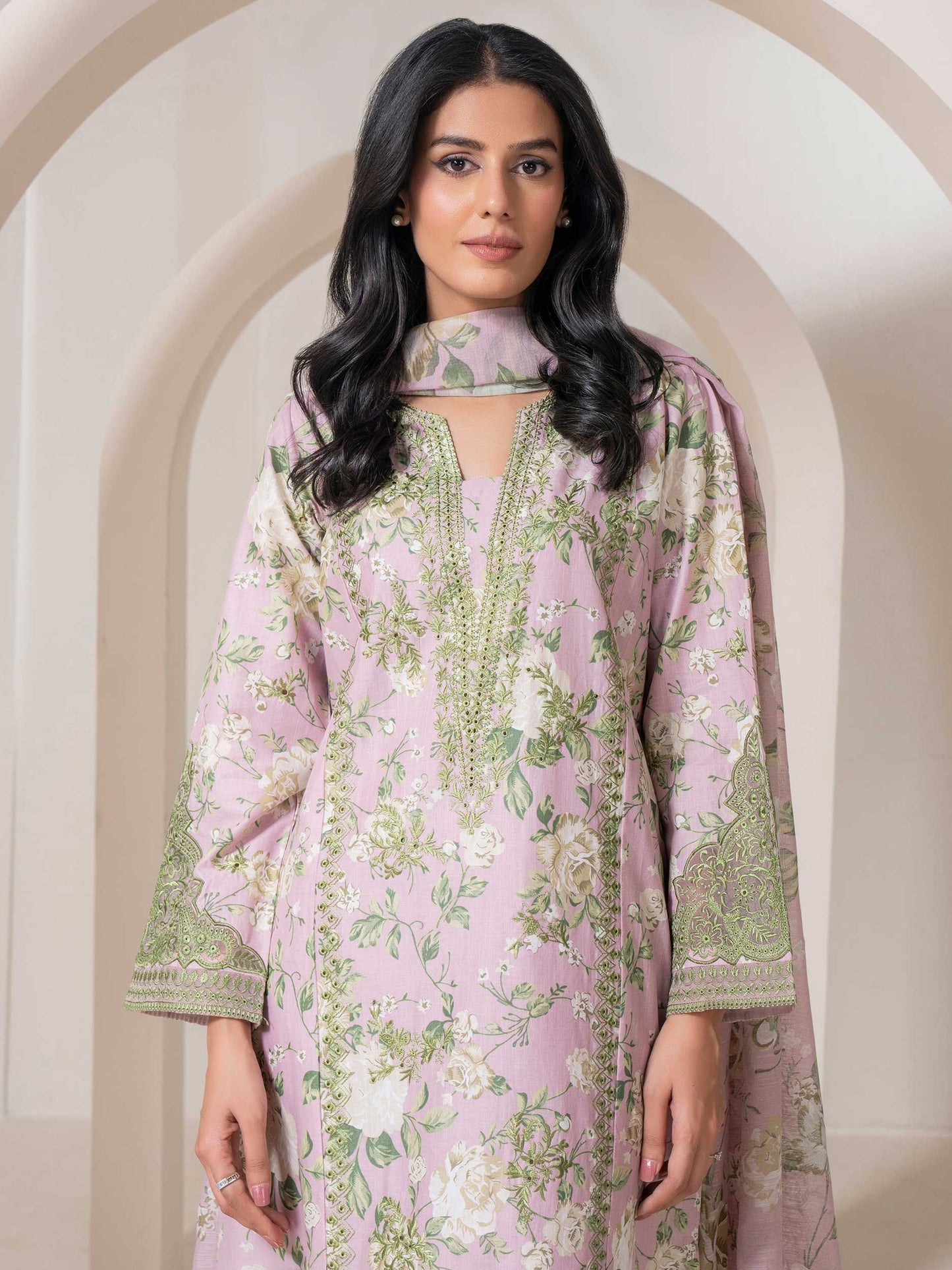 3 Piece Lawn Suit-Embroidered (Pret)