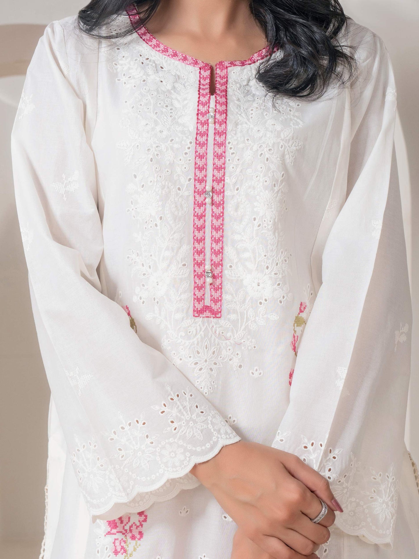 3 Piece Lawn Suit-Embroidered (Pret)