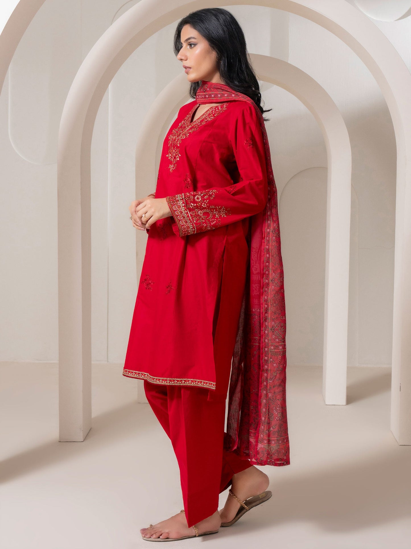 3 Piece Lawn Suit-Embroidered (Pret)