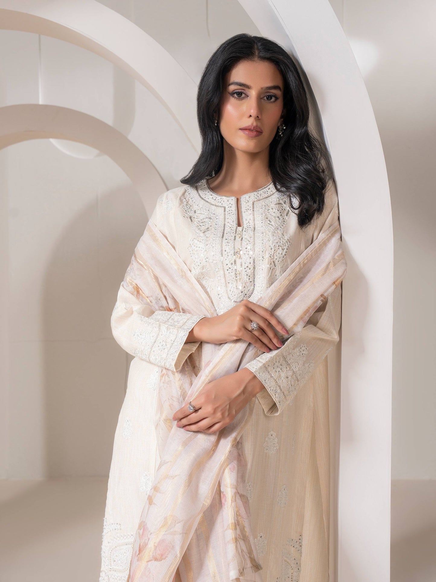 3 Piece Lawn Suit-Embroidered (Pret)