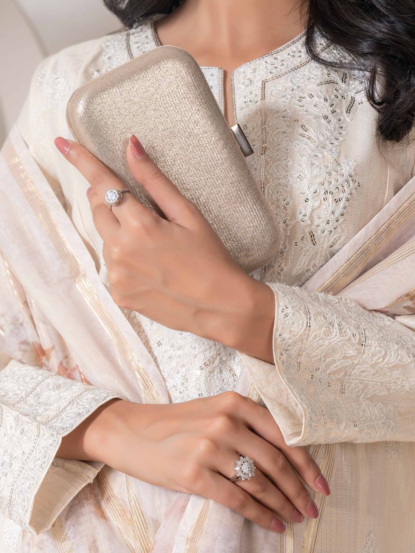 3 Piece Lawn Suit-Embroidered (Pret)