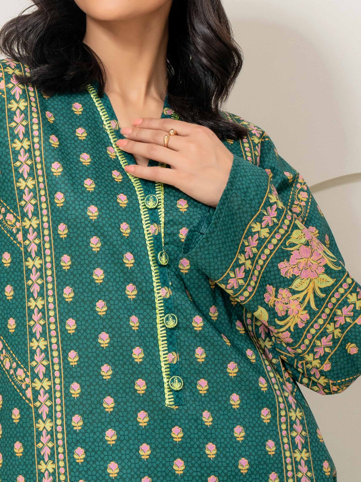2 Piece Lawn Suit-Embroidered (Pret)