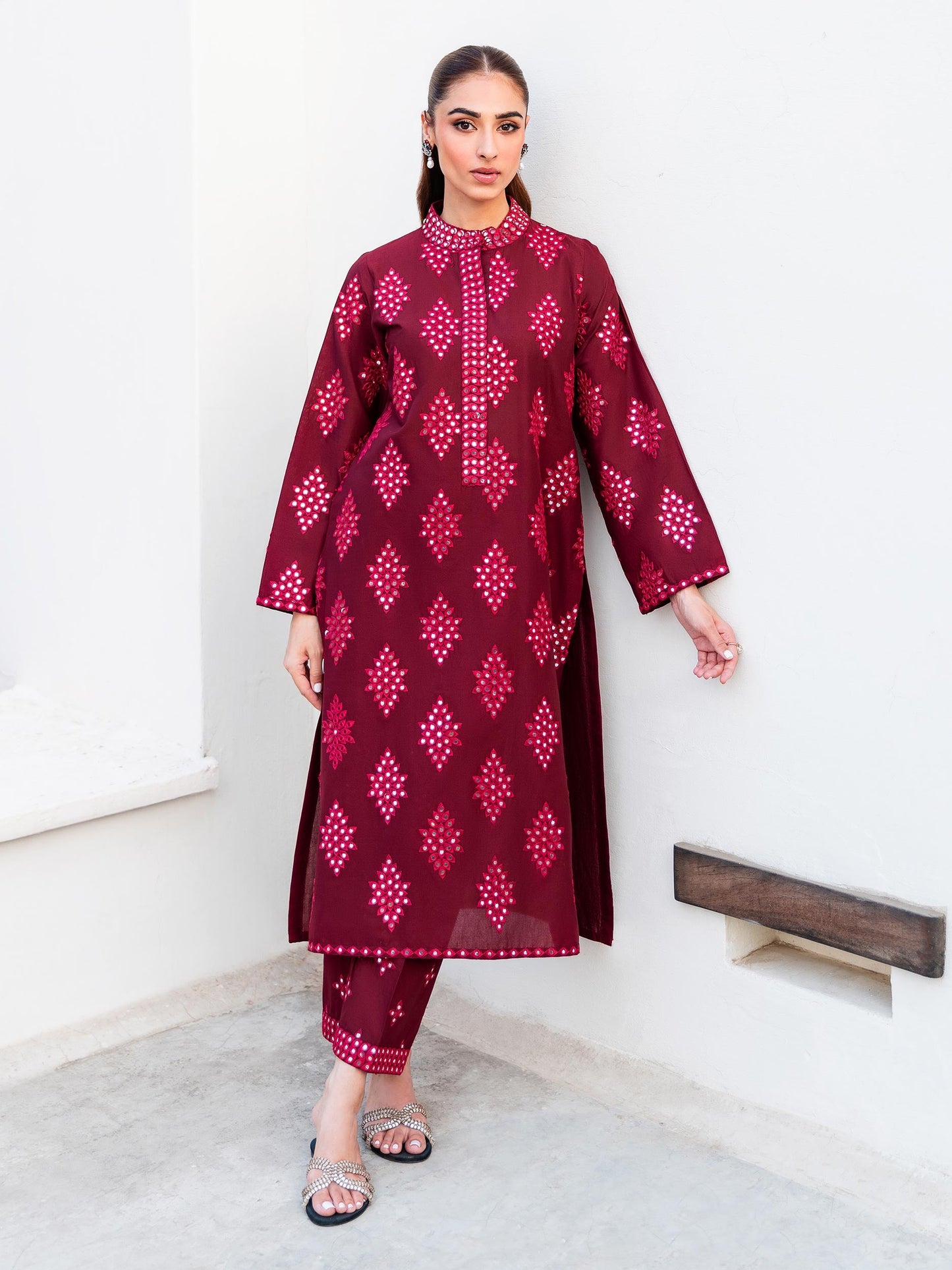 2 Piece Lawn Suit-Embroidered (Pret)