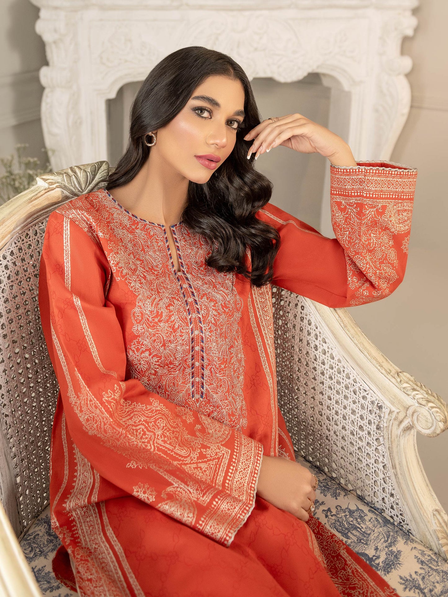 Khaddar Shirt-Embroidered(Unstitched)