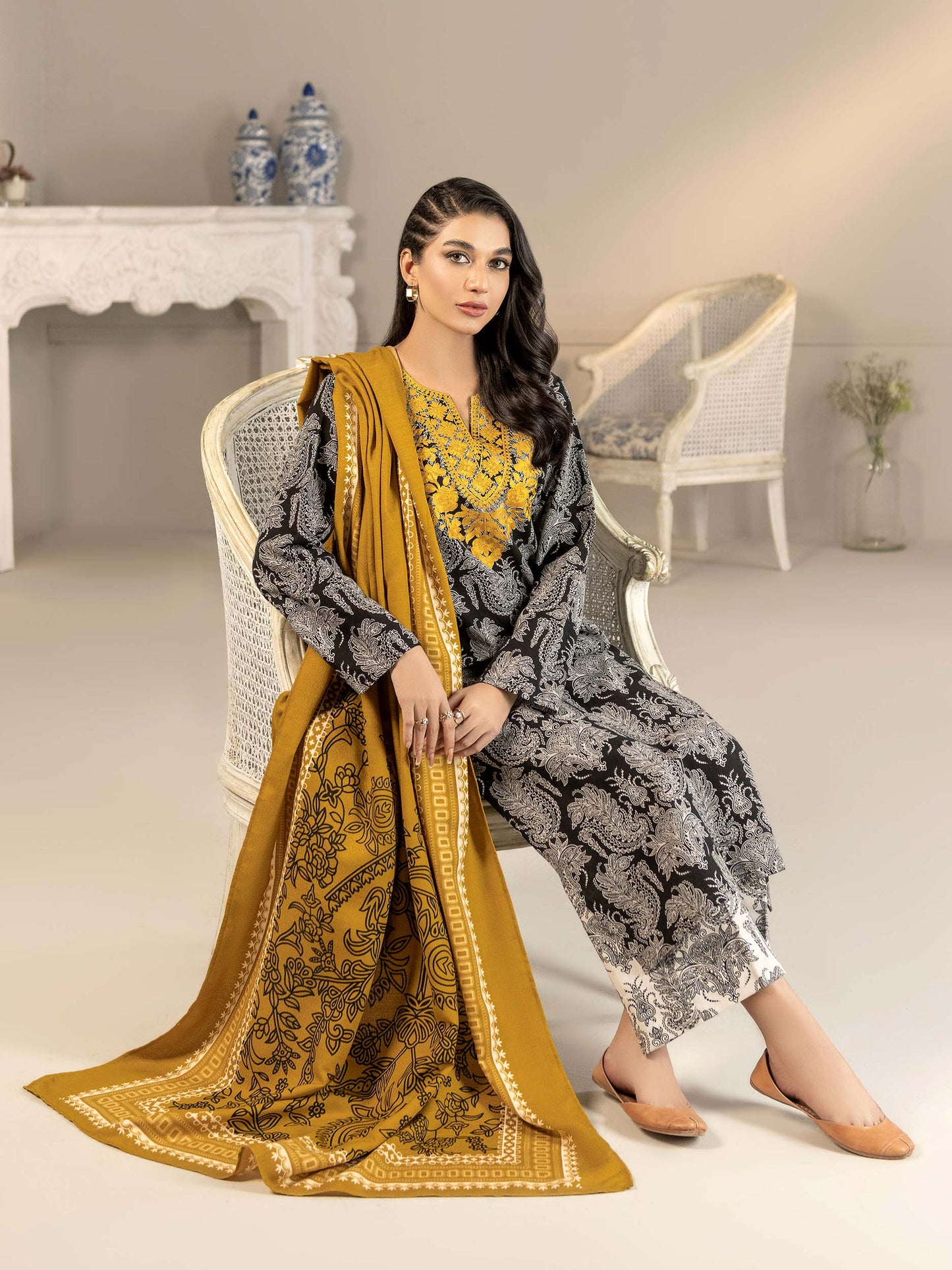 3 Piece Khaddar Suit-Embroidered(Unstitched)
