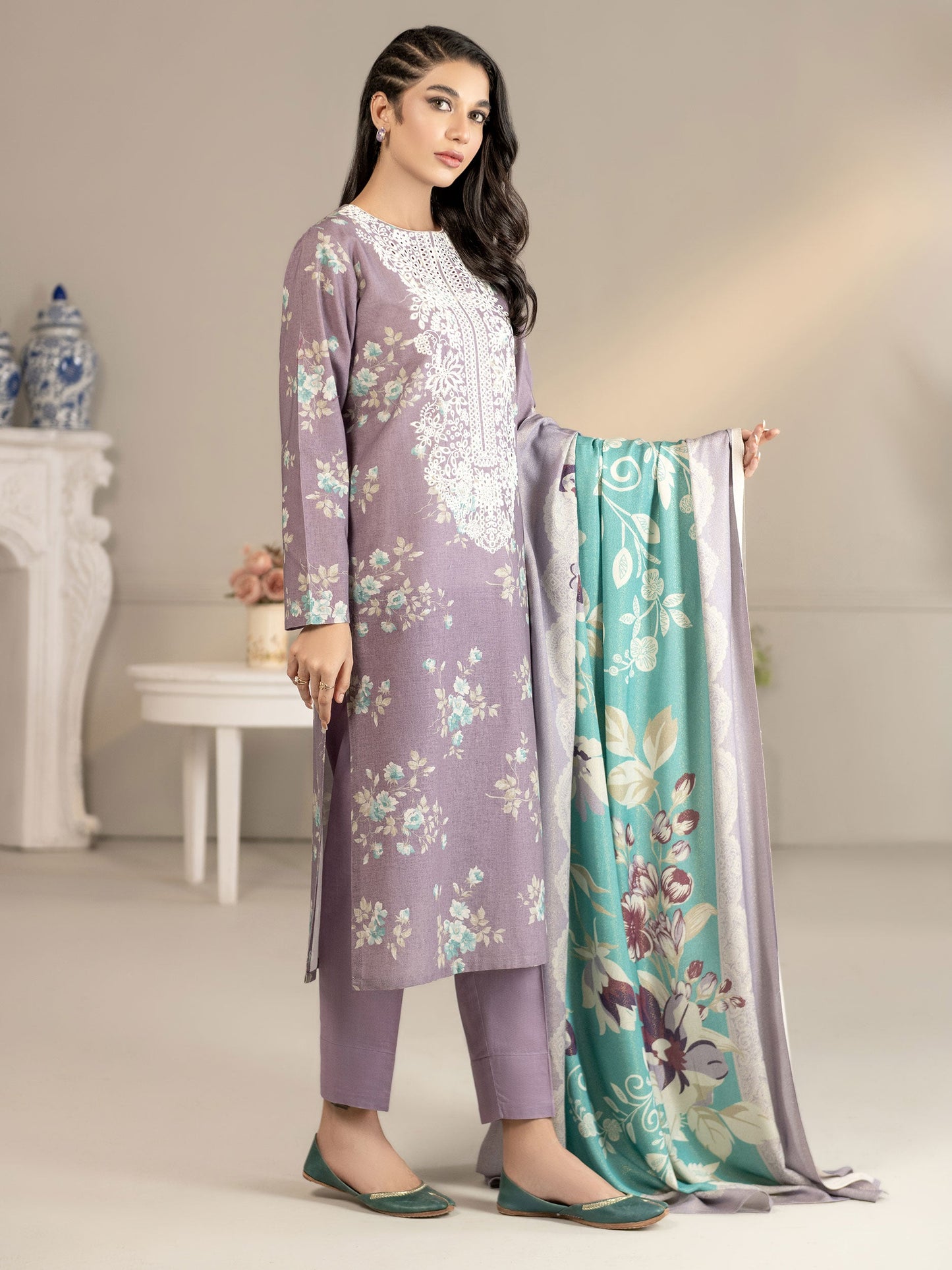 3 Piece Khaddar Suit-Embroidered(Unstitched)