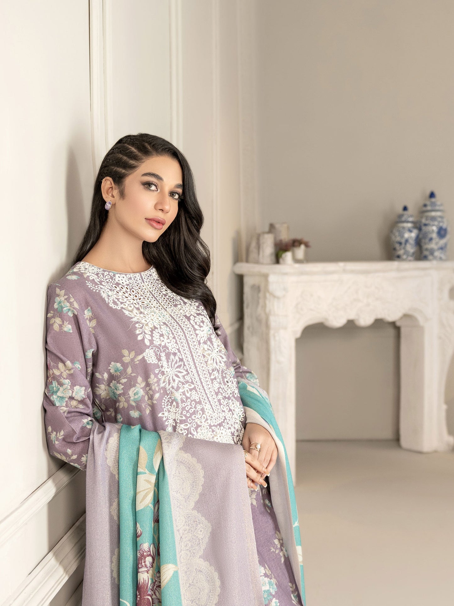 3 Piece Khaddar Suit-Embroidered(Unstitched)
