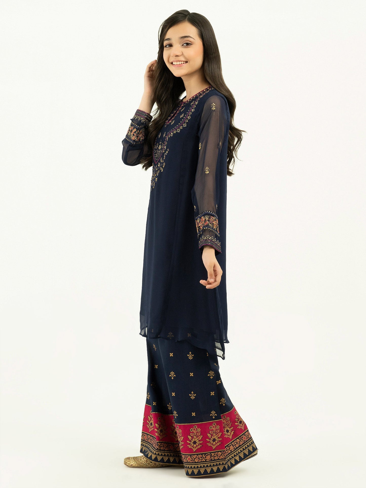 2 Piece Chiffon Suit-Embroidered (Pret)