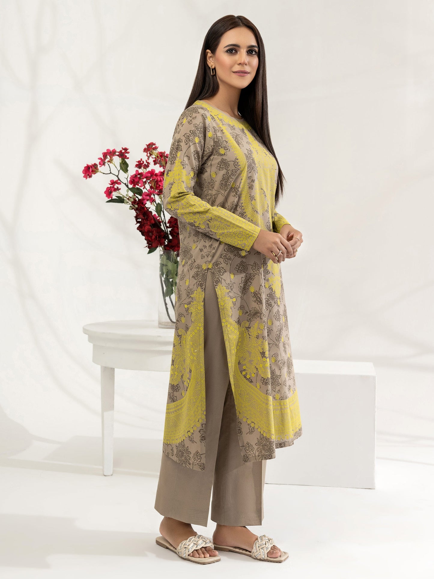 2 Piece Lawn Suit-Pasted (Unstitched)