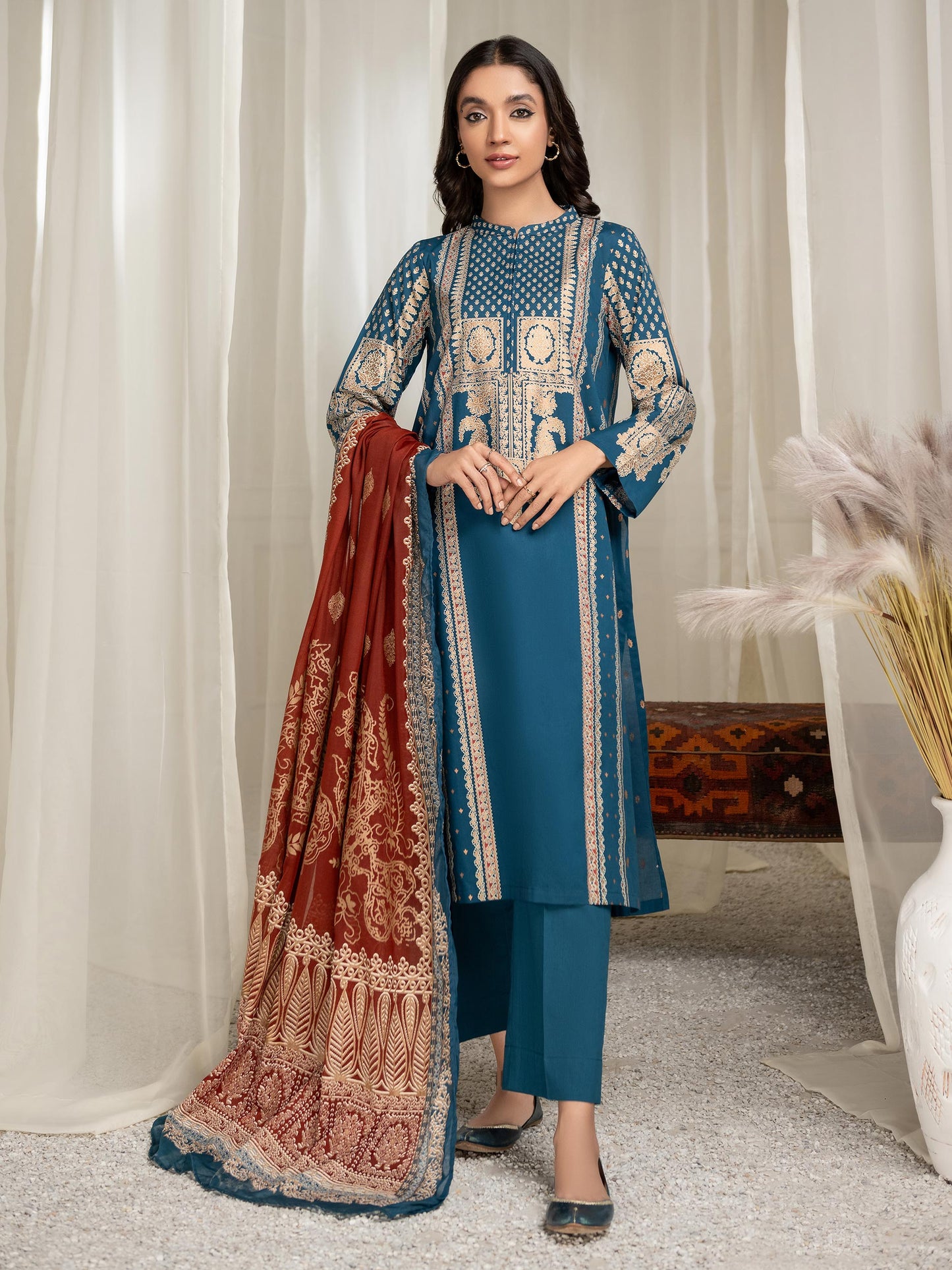 3 Piece Lawn Suit-Pasted (Unstitched)